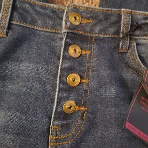 Button up darkwash skinny jeans